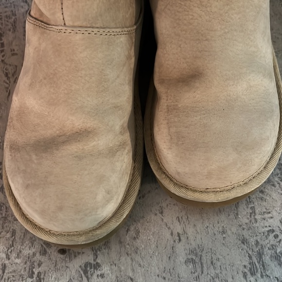 UGG boots. Size 7 - Picture 8 of 8